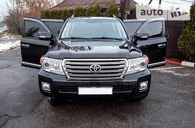 Внедорожник / Кроссовер Toyota Land Cruiser 2013 в Хмельницком