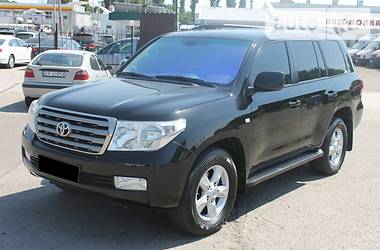 Внедорожник / Кроссовер Toyota Land Cruiser 2011 в Николаеве