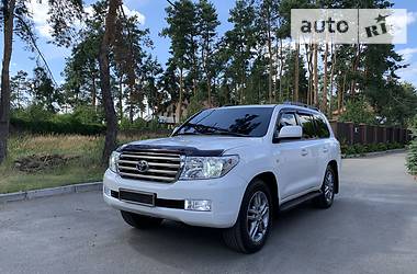 Внедорожник / Кроссовер Toyota Land Cruiser 2011 в Киеве