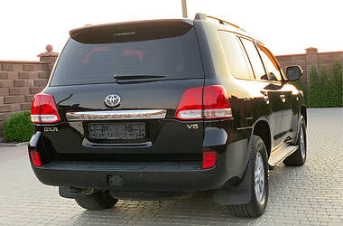 Внедорожник / Кроссовер Toyota Land Cruiser 2009 в Ровно