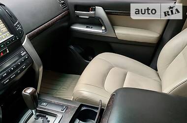 Позашляховик / Кросовер Toyota Land Cruiser 2008 в 
