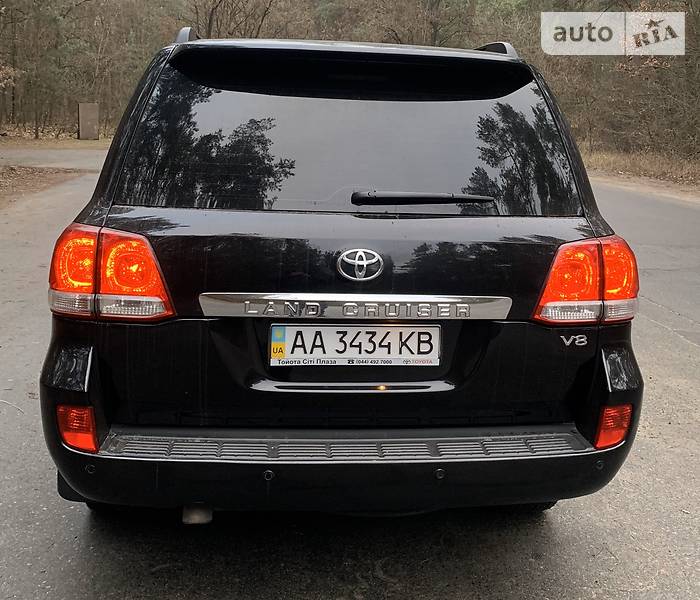 Внедорожник / Кроссовер Toyota Land Cruiser 2008 в Киеве фото 9 Внедорожник / Кроссовер Toyota Land Cruiser 2008 в Киеве