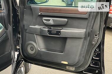 Позашляховик / Кросовер Toyota Land Cruiser 2018 в 