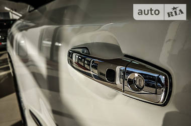 Позашляховик / Кросовер Toyota Land Cruiser 2012 в 