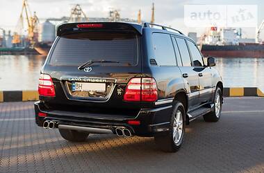 Позашляховик / Кросовер Toyota Land Cruiser 1999 в 