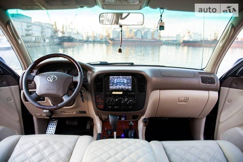 Позашляховик / Кросовер Toyota Land Cruiser 1999 в Одесі