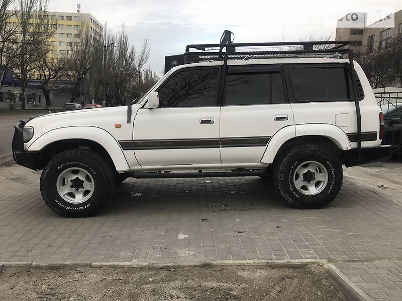 Позашляховик / Кросовер Toyota Land Cruiser 1993 в Одесі