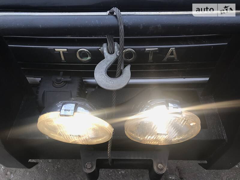 Позашляховик / Кросовер Toyota Land Cruiser 1993 в Одесі