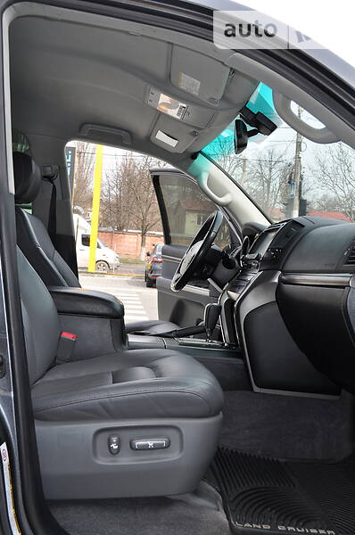 Позашляховик / Кросовер Toyota Land Cruiser 2008 в Одесі