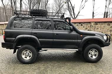 Внедорожник / Кроссовер Toyota Land Cruiser 1998 в Черновцах