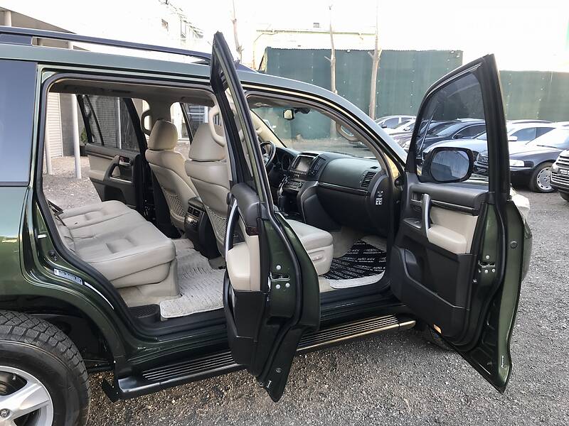 Позашляховик / Кросовер Toyota Land Cruiser 2011 в Києві