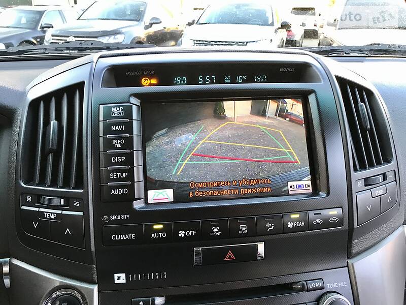 Позашляховик / Кросовер Toyota Land Cruiser 2011 в Києві