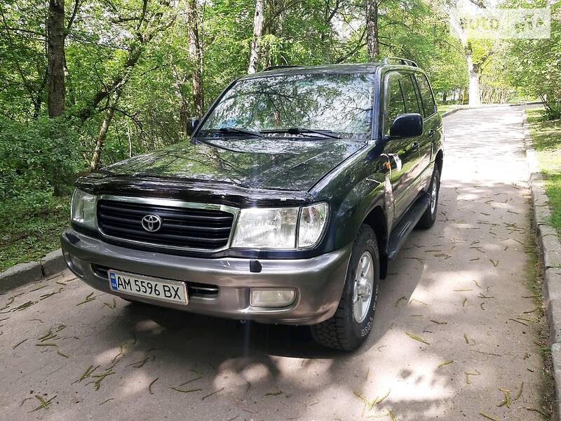 Позашляховик / Кросовер Toyota Land Cruiser 1999 в Житомирі
