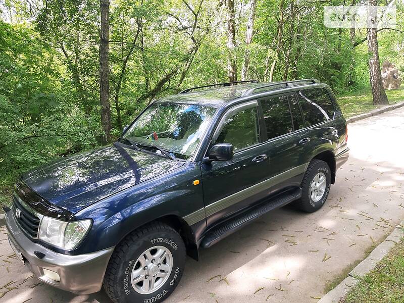 Позашляховик / Кросовер Toyota Land Cruiser 1999 в Житомирі