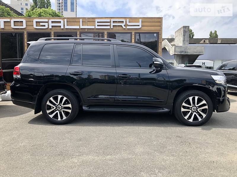 Позашляховик / Кросовер Toyota Land Cruiser 2015 в Києві