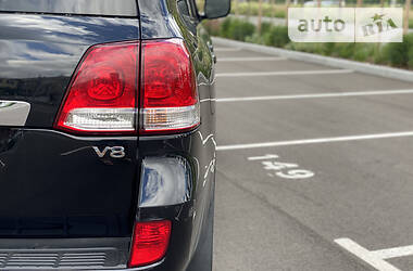 Позашляховик / Кросовер Toyota Land Cruiser 2011 в 