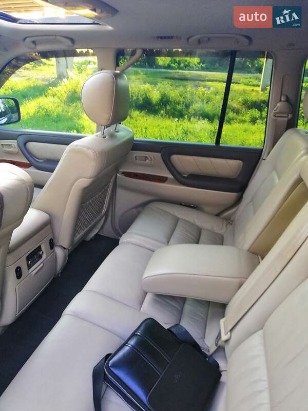 Позашляховик / Кросовер Toyota Land Cruiser 2003 в Дніпрі