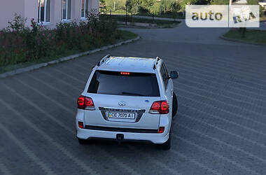 Позашляховик / Кросовер Toyota Land Cruiser 2011 в 