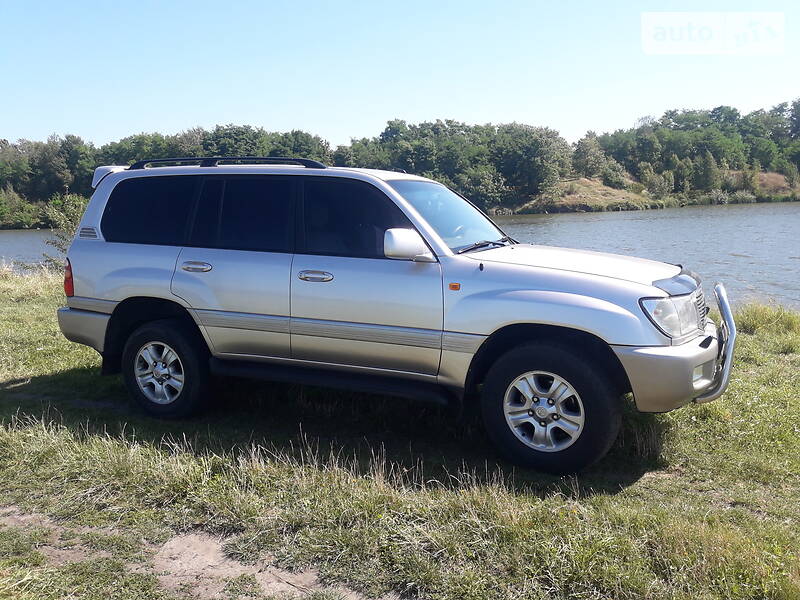 Позашляховик / Кросовер Toyota Land Cruiser 2000 в Житомирі