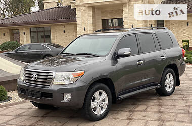 Внедорожник / Кроссовер Toyota Land Cruiser 2012 в Звягеле