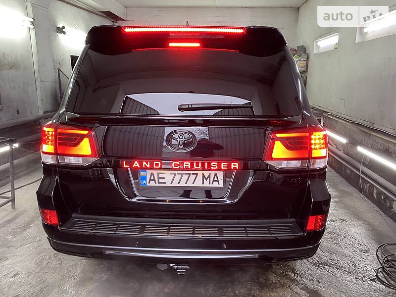 Внедорожник / Кроссовер Toyota Land Cruiser 2017 в Днепре фото 31 Внедорожник / Кроссовер Toyota Land Cruiser 2017 в Днепре