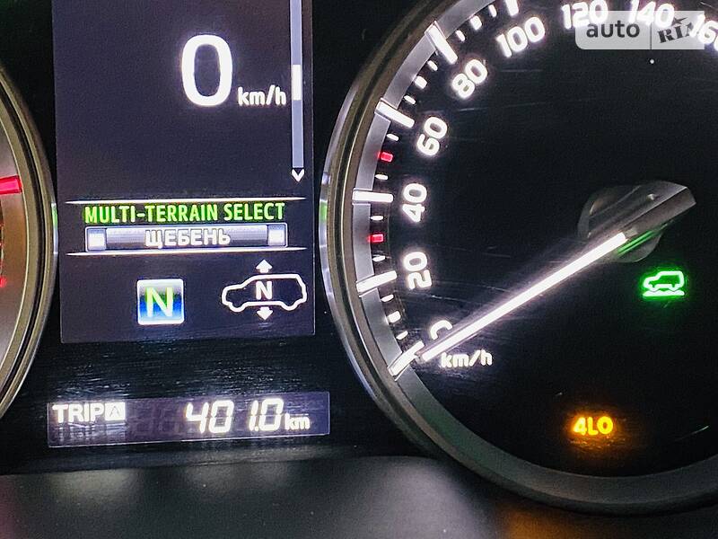 Внедорожник / Кроссовер Toyota Land Cruiser 2017 в Днепре фото 62 Внедорожник / Кроссовер Toyota Land Cruiser 2017 в Днепре