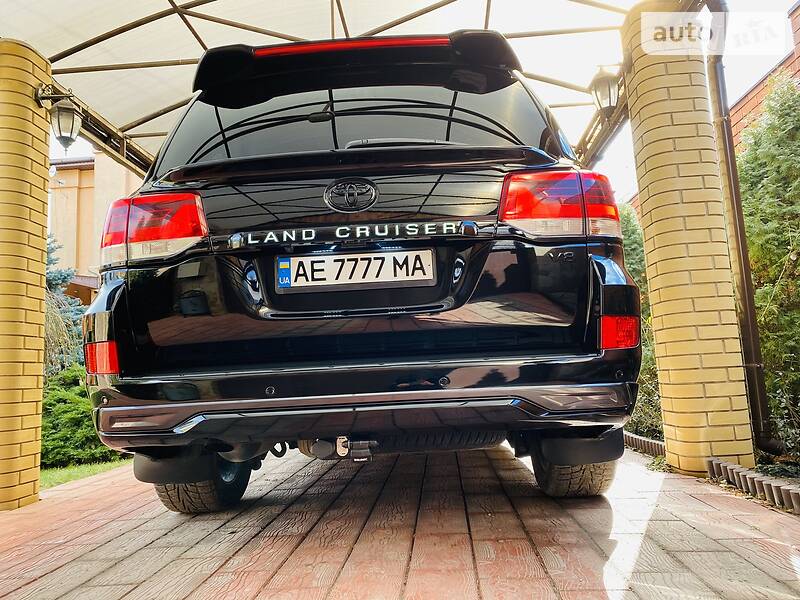 Внедорожник / Кроссовер Toyota Land Cruiser 2017 в Днепре фото 67 Внедорожник / Кроссовер Toyota Land Cruiser 2017 в Днепре