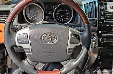 Внедорожник / Кроссовер Toyota Land Cruiser 2014 в Николаеве