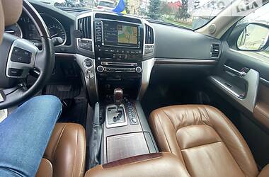 Внедорожник / Кроссовер Toyota Land Cruiser 2014 в Луцке