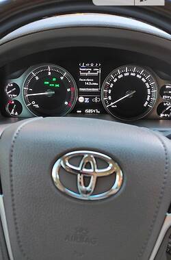 Внедорожник / Кроссовер Toyota Land Cruiser 2016 в Сарнах