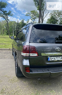 Внедорожник / Кроссовер Toyota Land Cruiser 2008 в Краматорске