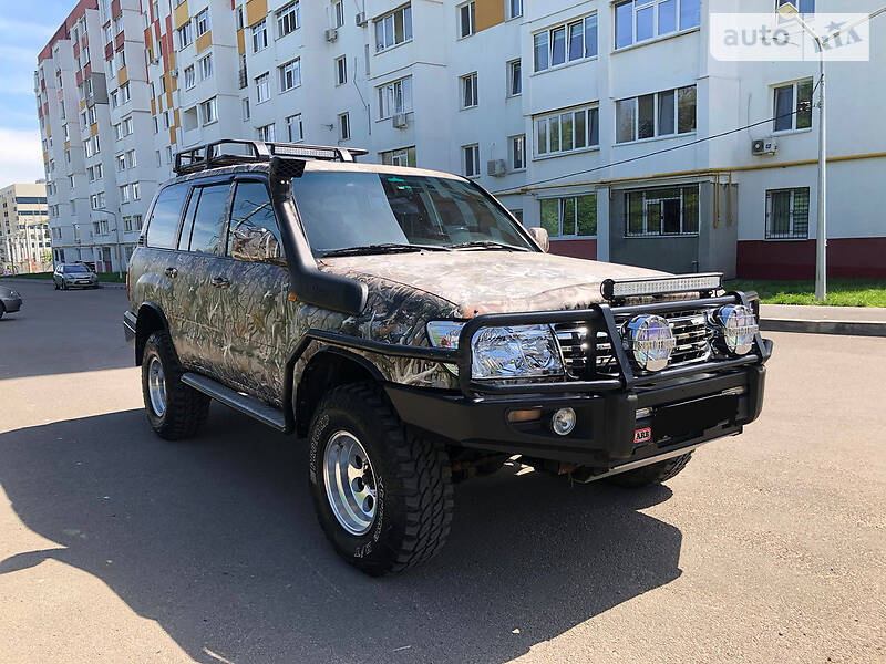 Внедорожник / Кроссовер Toyota Land Cruiser 2005 в Харькове