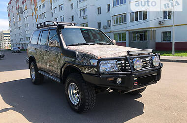 Внедорожник / Кроссовер Toyota Land Cruiser 2005 в Харькове