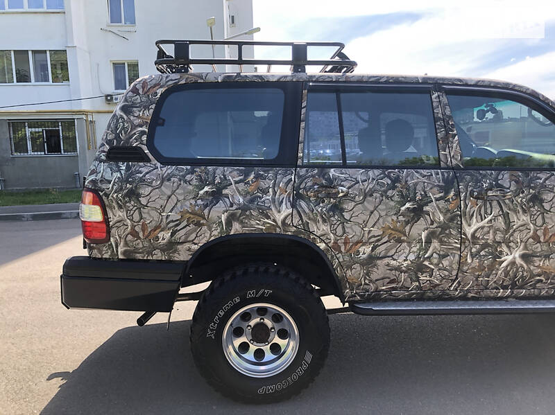 Внедорожник / Кроссовер Toyota Land Cruiser 2005 в Харькове