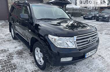 Позашляховик / Кросовер Toyota Land Cruiser 2011 в Києві