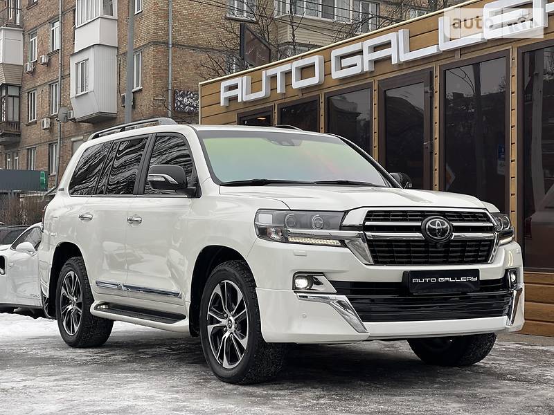 Позашляховик / Кросовер Toyota Land Cruiser 2020 в Києві