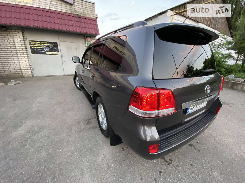 Позашляховик / Кросовер Toyota Land Cruiser 2011 в Львові фото 15 Позашляховик / Кросовер Toyota Land Cruiser 2011 в Львові