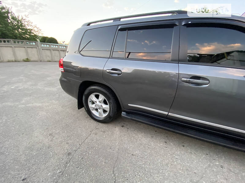 Позашляховик / Кросовер Toyota Land Cruiser 2011 в Львові фото 22 Позашляховик / Кросовер Toyota Land Cruiser 2011 в Львові