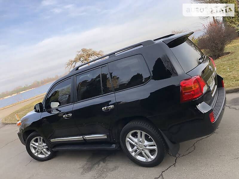 Внедорожник / Кроссовер Toyota Land Cruiser 2013 в Киеве фото 15 Внедорожник / Кроссовер Toyota Land Cruiser 2013 в Киеве