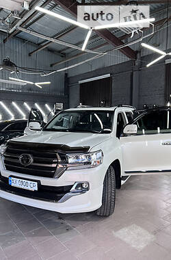 Внедорожник / Кроссовер Toyota Land Cruiser 2019 в Ивано-Франковске