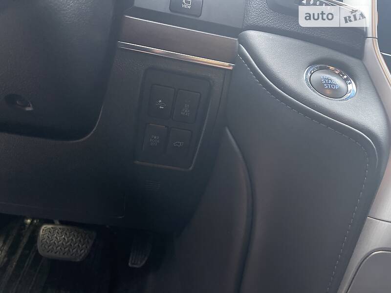 Позашляховик / Кросовер Toyota Land Cruiser 2019 в Києві фото 14 Позашляховик / Кросовер Toyota Land Cruiser 2019 в Києві