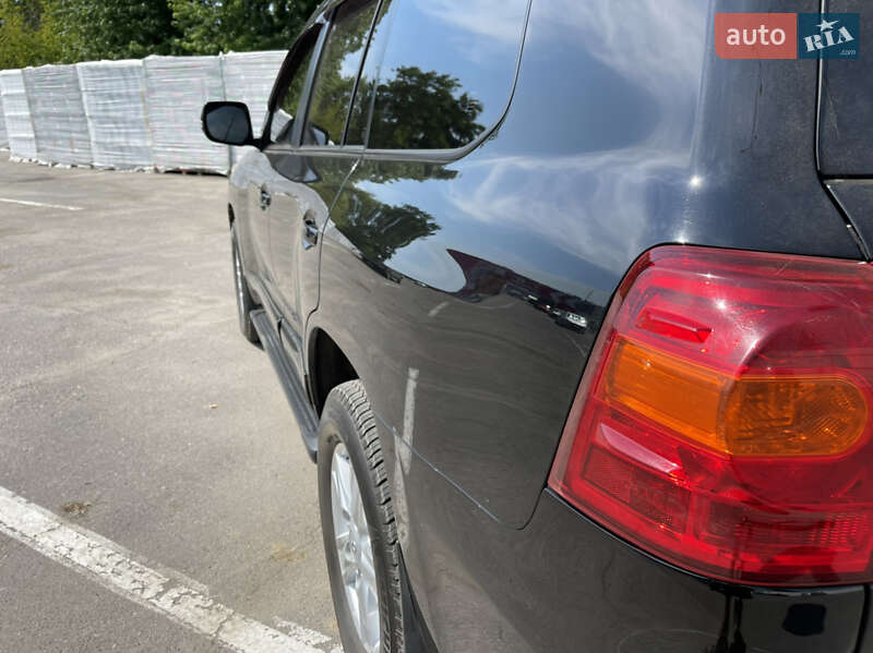 Внедорожник / Кроссовер Toyota Land Cruiser 2013 в Кременчуге