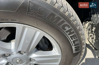 Позашляховик / Кросовер Toyota Land Cruiser 2013 в 
