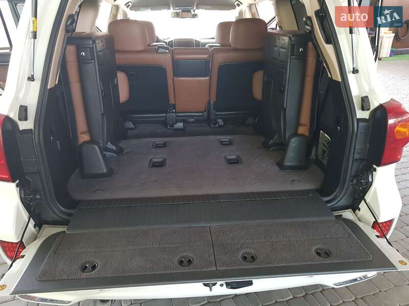 Внедорожник / Кроссовер Toyota Land Cruiser 2014 в Первомайске