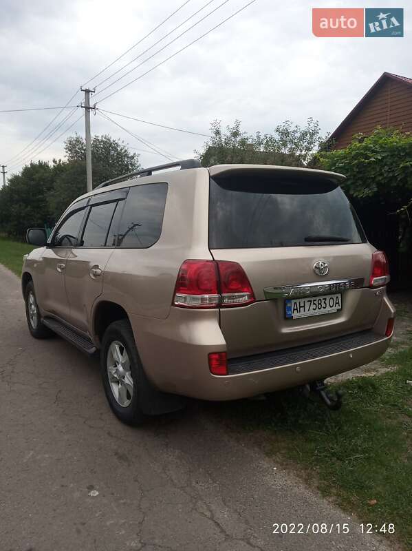 Внедорожник / Кроссовер Toyota Land Cruiser 2008 в Березному