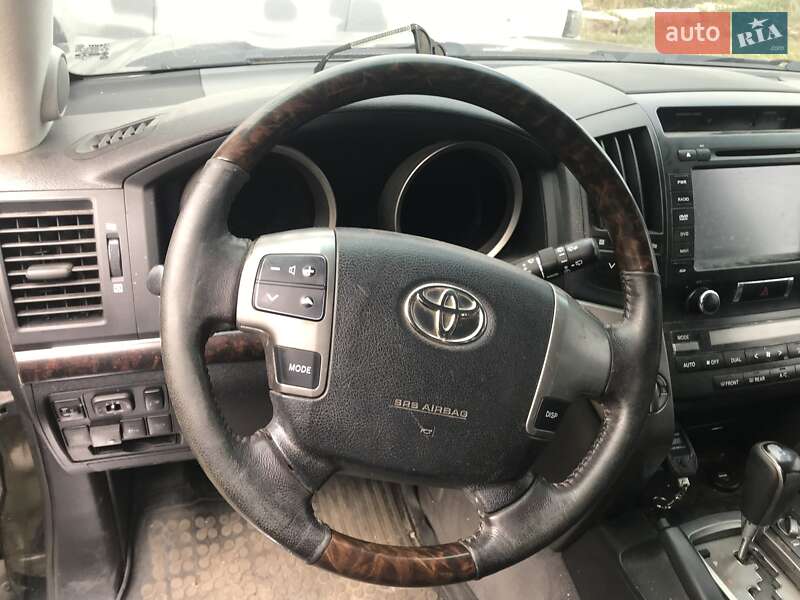 Внедорожник / Кроссовер Toyota Land Cruiser 2008 в Харькове фото 2 Внедорожник / Кроссовер Toyota Land Cruiser 2008 в Харькове