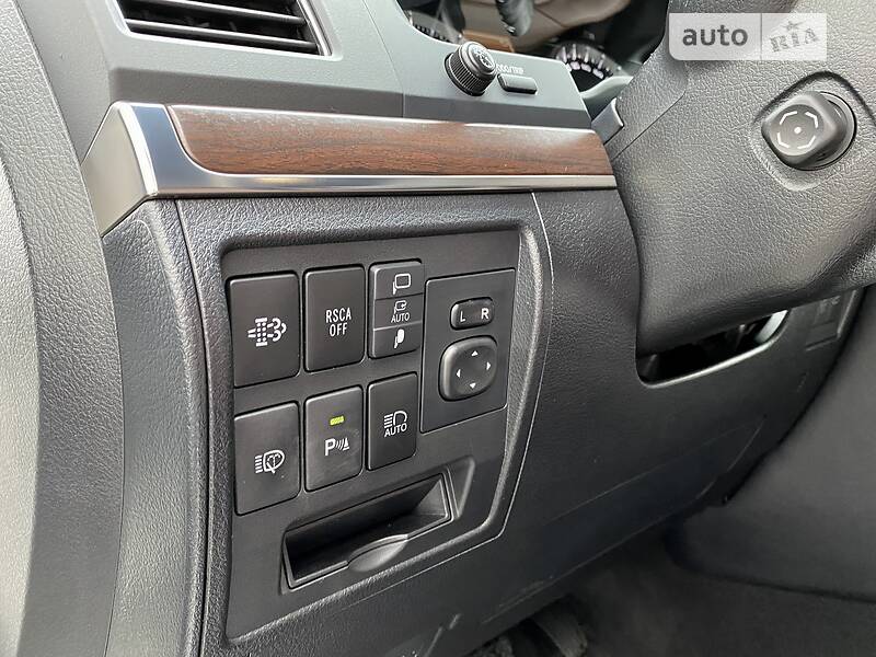 Внедорожник / Кроссовер Toyota Land Cruiser 2020 в Киеве