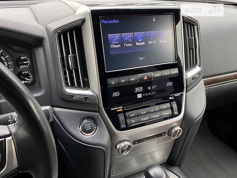 Внедорожник / Кроссовер Toyota Land Cruiser 2020 в Киеве