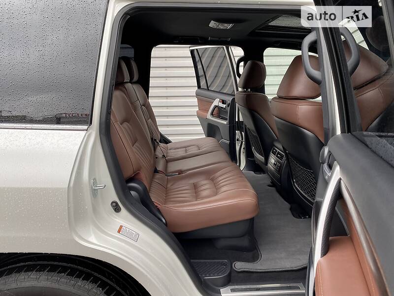 Внедорожник / Кроссовер Toyota Land Cruiser 2020 в Киеве