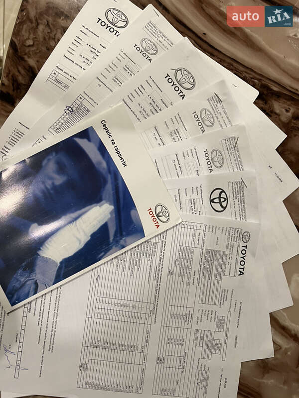 Позашляховик / Кросовер Toyota Land Cruiser 2008 в Ужгороді